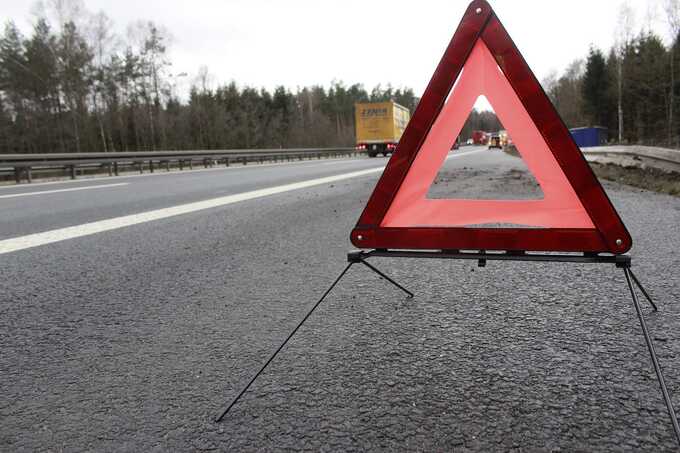 В Нижнем Новгороде водитель насмерть сбил женщину на остановке